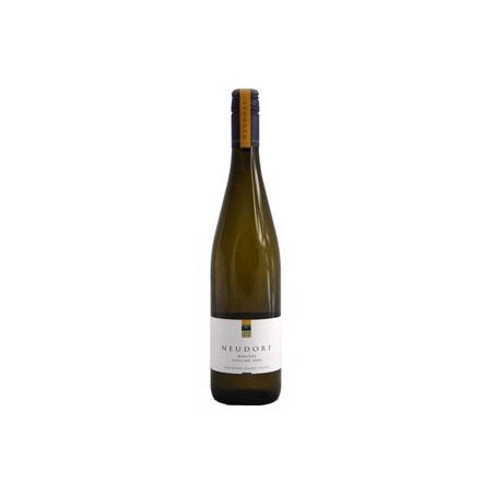 NEUDORF MOUTERE RIESLING 2010