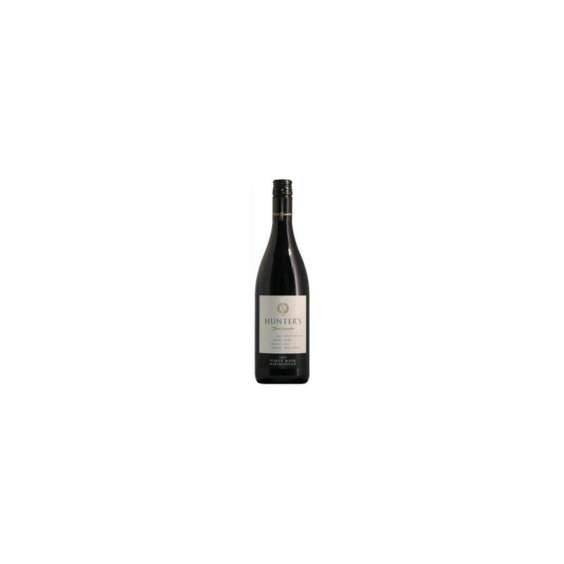 HUNTER'S PINOT NOIR 2013